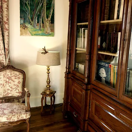 La Maison Du Pinier فندق مبيت وإفطار